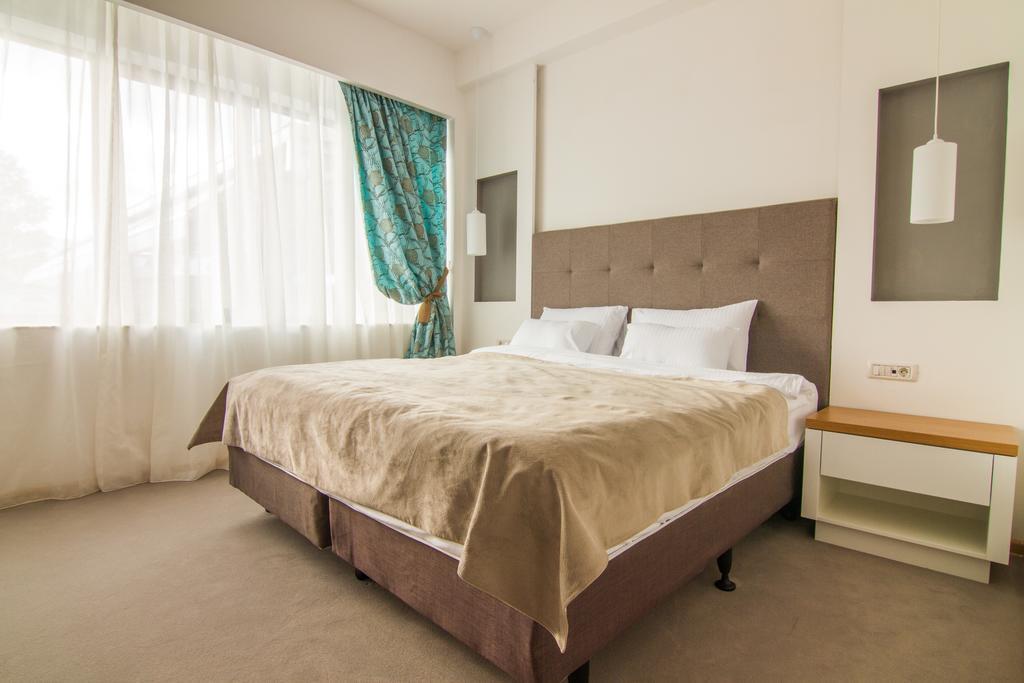 Gardenia Hotel & Spa Veles Quarto foto A bedroom