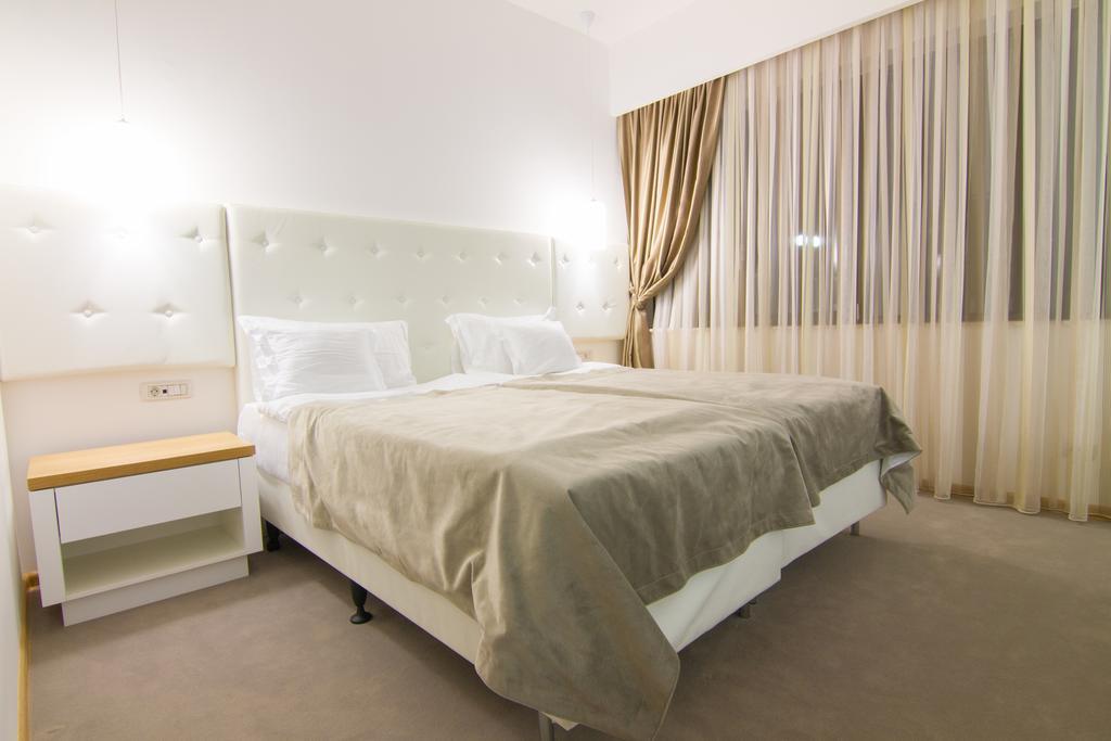Gardenia Hotel & Spa Veles Quarto foto A bedroom